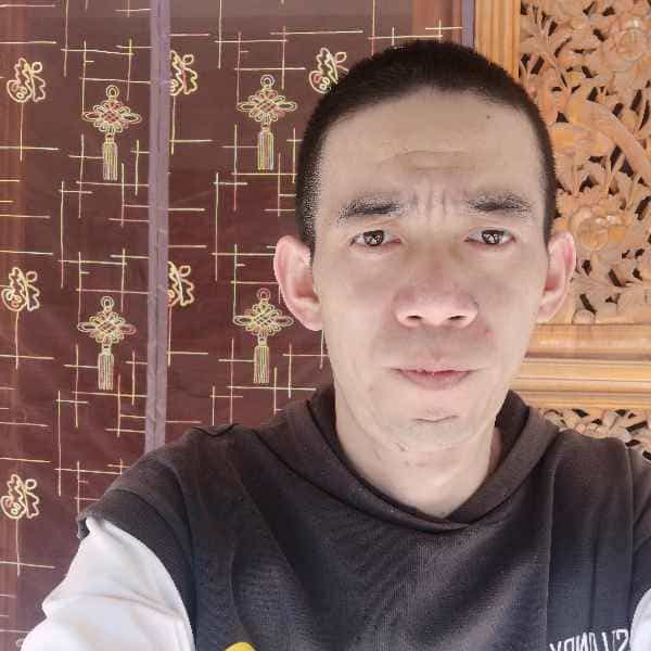 云南35岁单身帅哥真诚找对象-南阳征婚相亲网