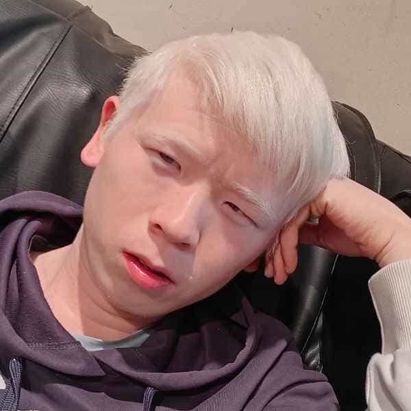 贵州31岁单身帅哥真诚找对象-南阳征婚相亲网