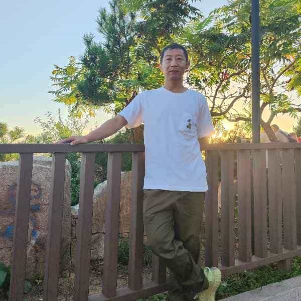 辽宁46岁单身帅哥真诚找对象-南阳征婚相亲网