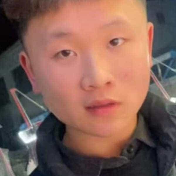 22岁岁河南单身帅哥 - 南阳吉缘网