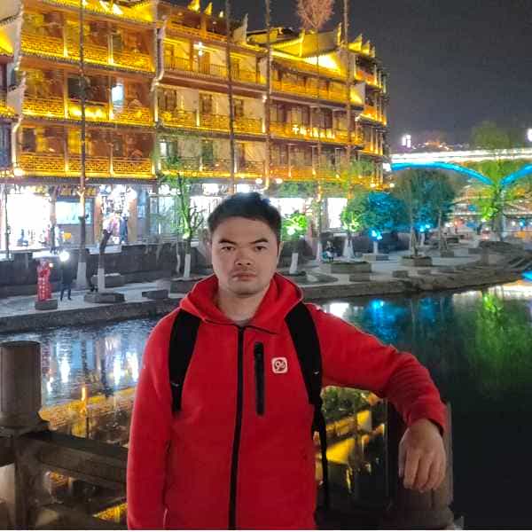 39岁岁广东单身帅哥 - 南阳吉缘网