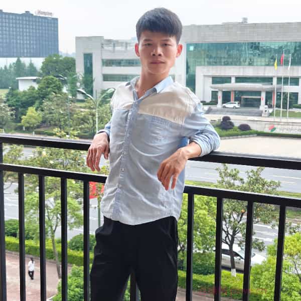 29岁岁湖南单身帅哥 - 南阳吉缘网