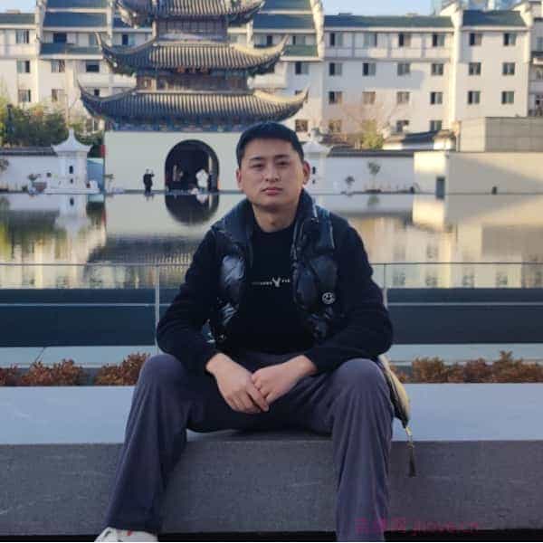 31岁岁湖北单身帅哥 - 南阳吉缘网